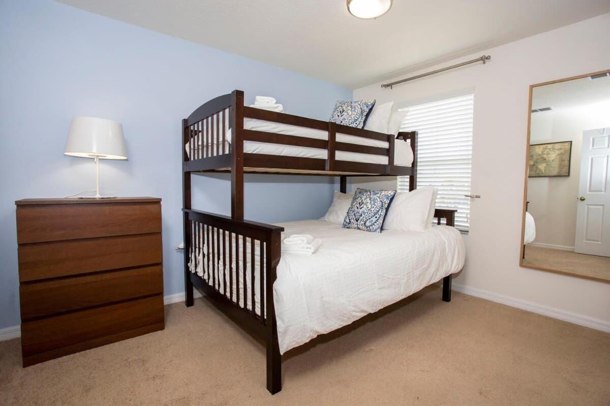 Four Bedrooms Townhouse 4563 Kissimmee Exteriör bild